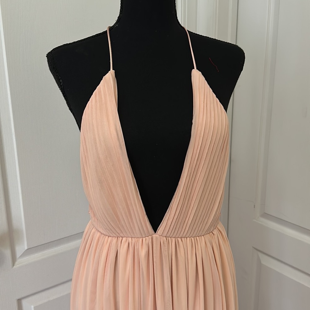Misguided Pink Nude Plunge Neck Pleated Slit Maxi Dress Size 2